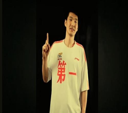 国足夜战风,激情满满,不容错过,欧宝体育,欧宝体育官方网站,OUBAO,SPORTS