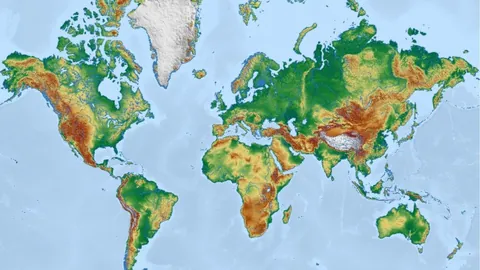 林诗栋以3-2战胜安宰贤，成功晋级WTT重庆冠军赛八强精彩瞬间