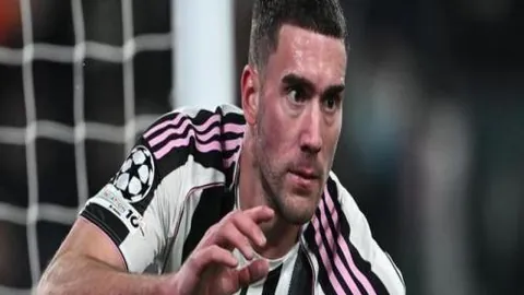 巴黎圣日耳曼四将因反同言论被禁赛！